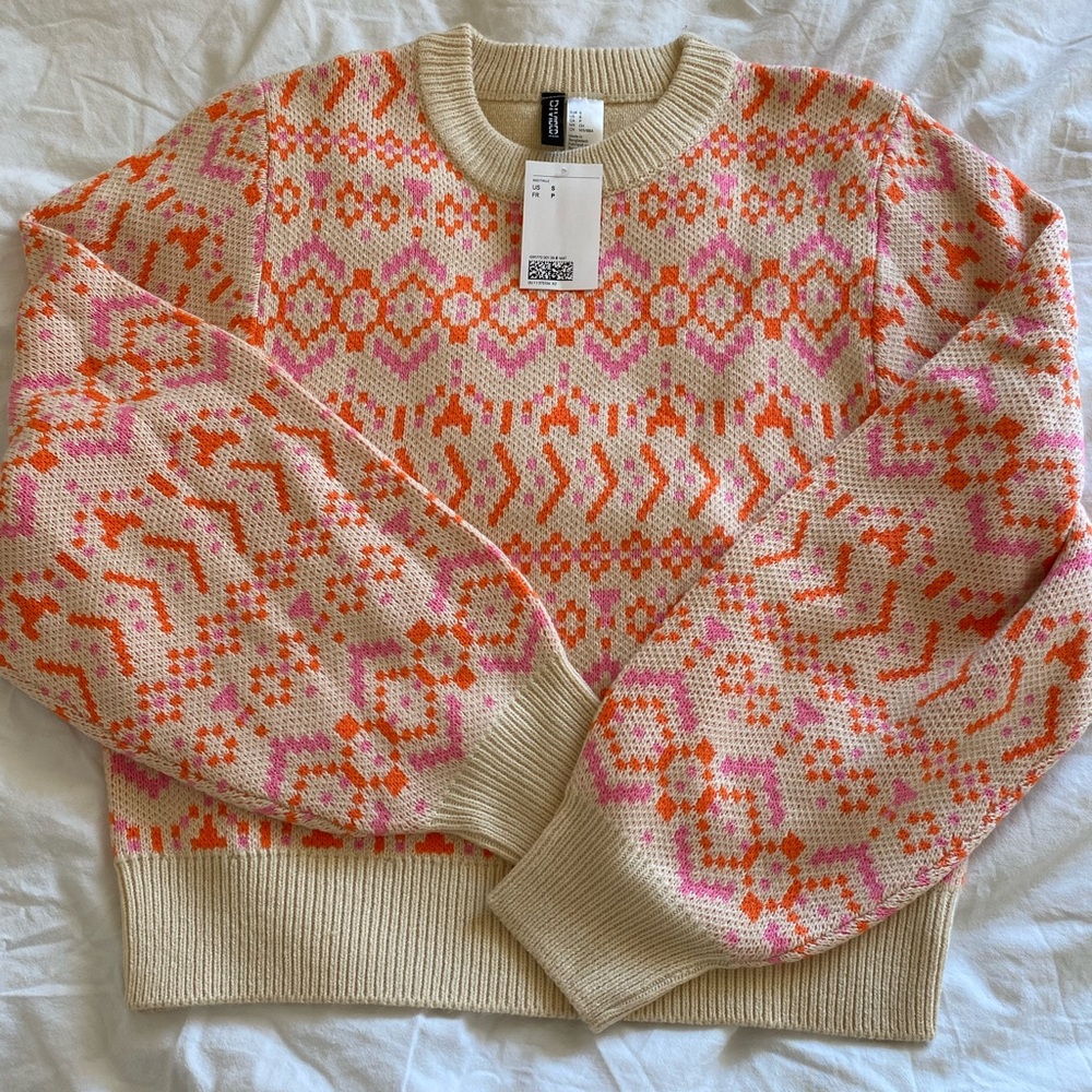 H&M sweater NWT